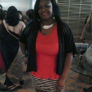 Meet your Posher, Kendra